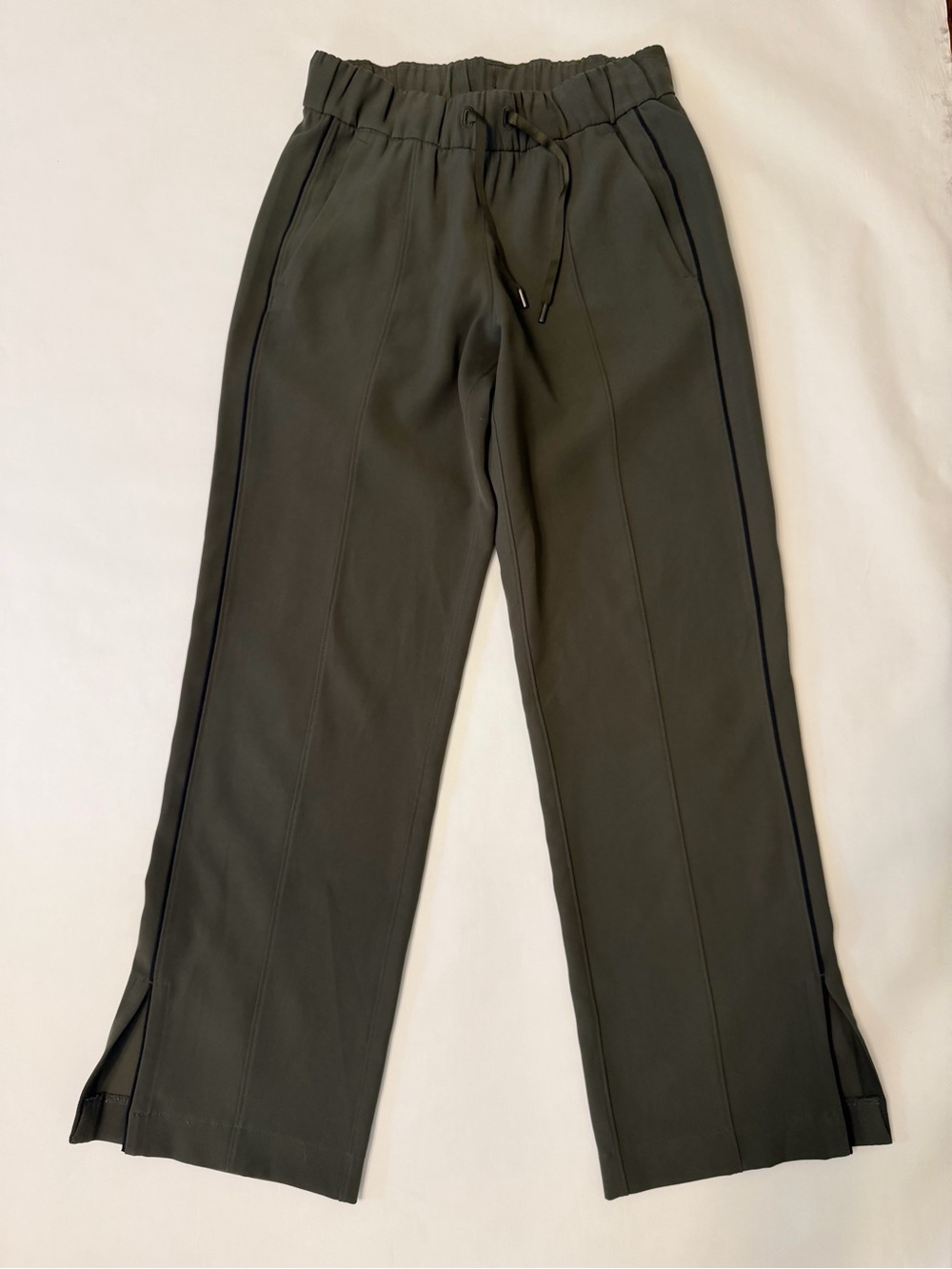 Lululemon Noir Ankle Pant *Wide Leg Side Slit Trousers Dark Olive Green - Size 2